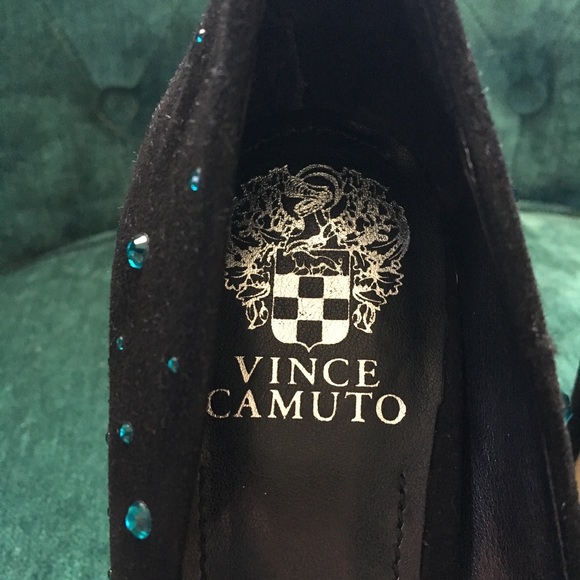 Vince Camuto pumps - Picture 3 of 7
